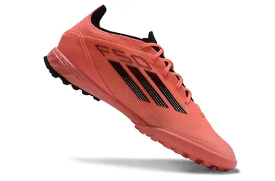Сороконіжки F50 FG PRO 609
